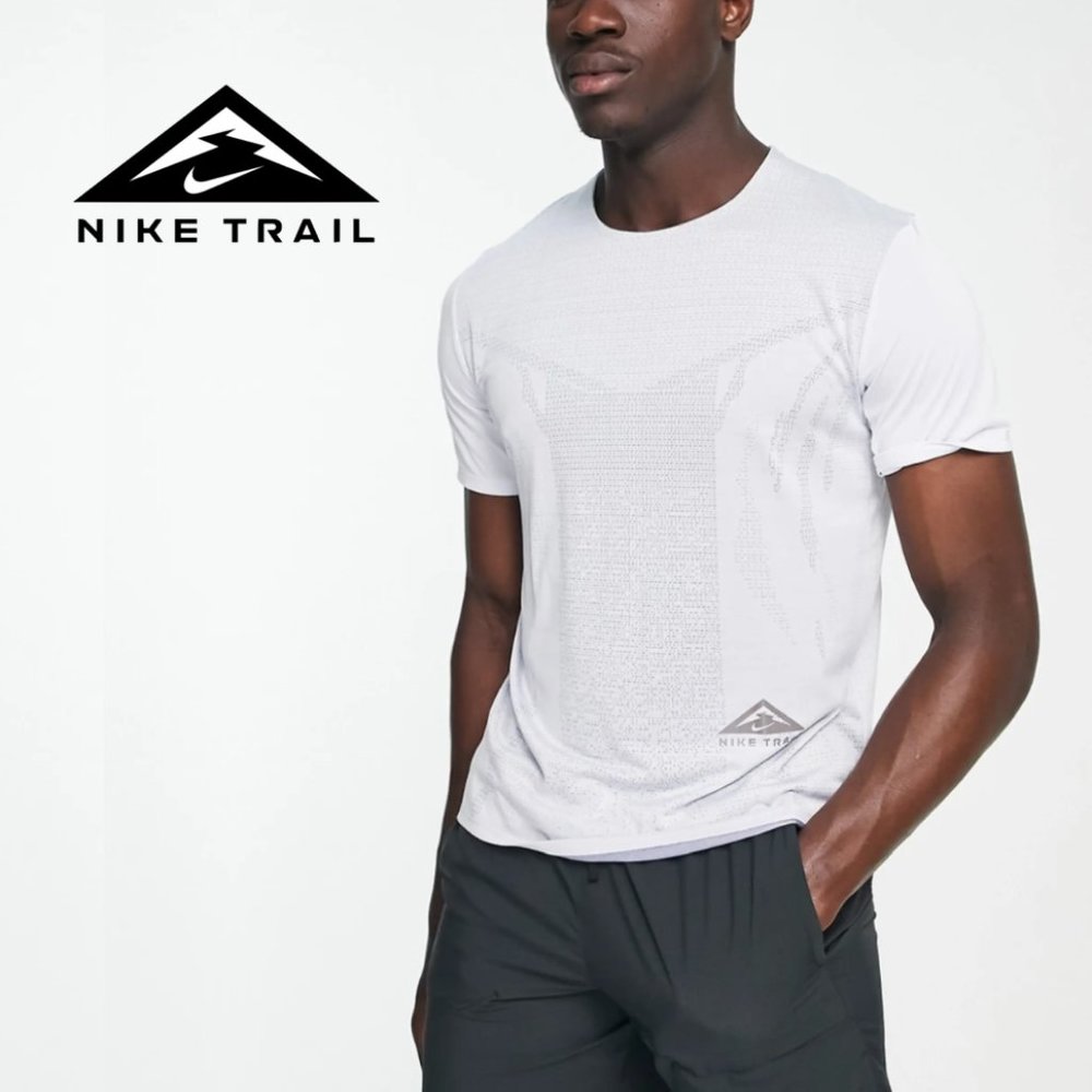 Nike Trail Dri-FIT Rise 365 Men's Short-Sleeve Running Gym Top Light Blue